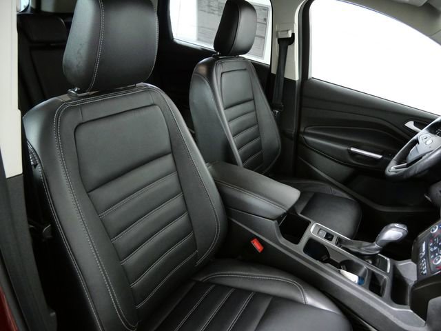 Certified 2019 Ford Escape Titanium image 9