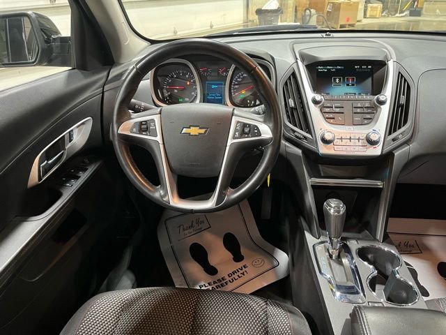 Used 2017 Chevrolet Equinox LT w/ Convenience Package image 17