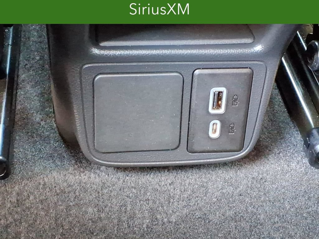Certified 2024 Buick Encore GX Preferred w/ Comfort Package FWD image 21
