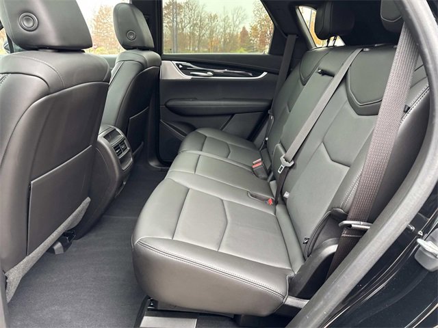 Certified 2022 Cadillac XT5 Premium Luxury image 11