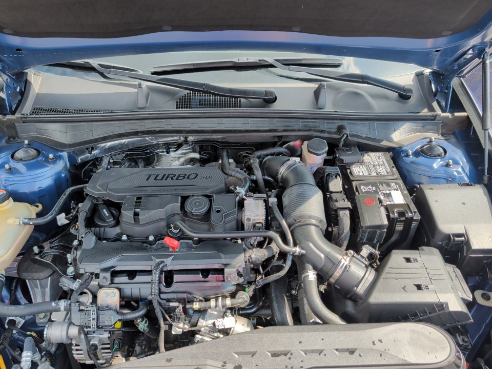 Certified 2022 Hyundai Sonata Limited w/ Cargo Package FWD image 16