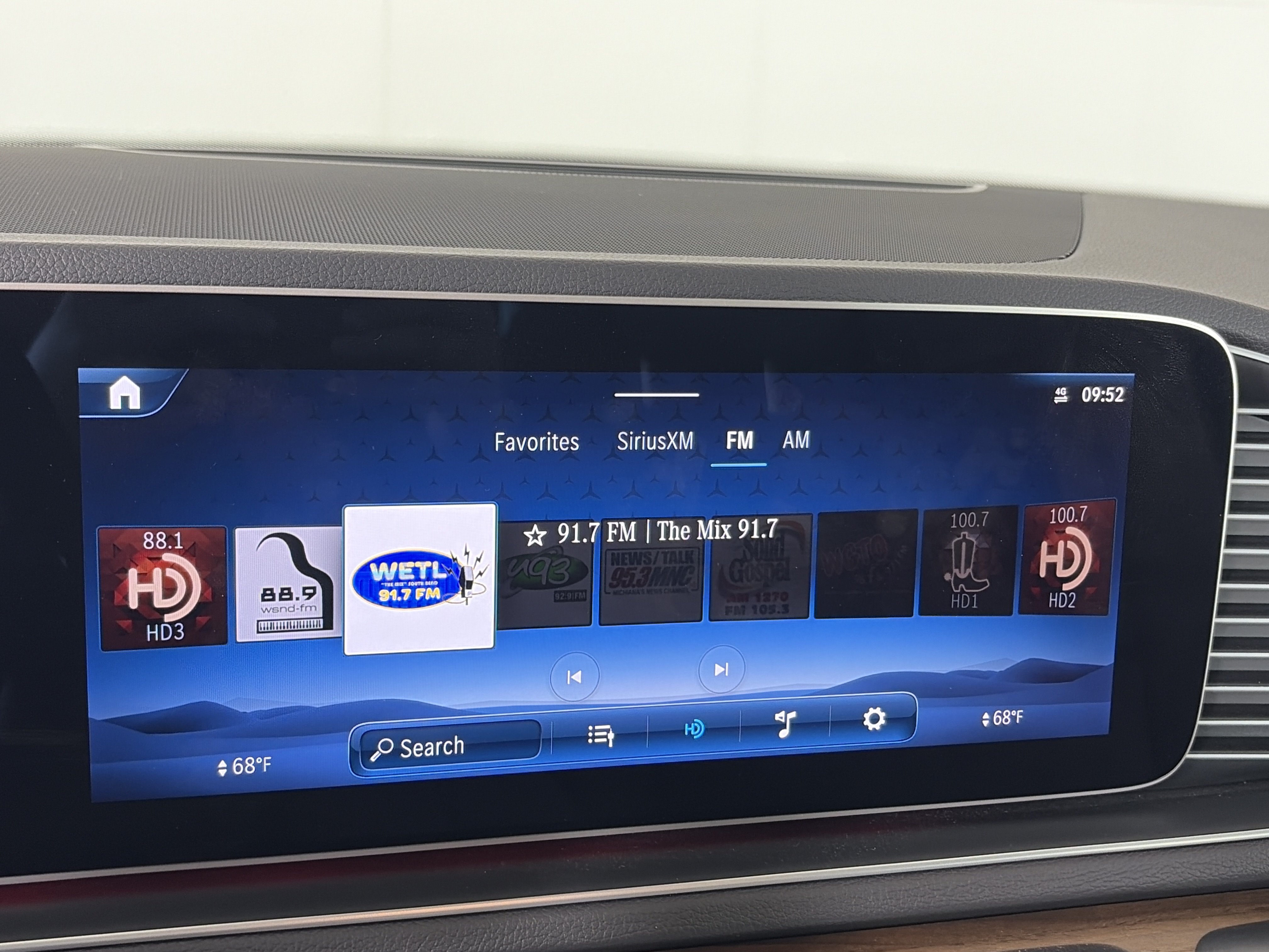 Certified 2025 Mercedes-Benz GLE 350 4MATIC image 19