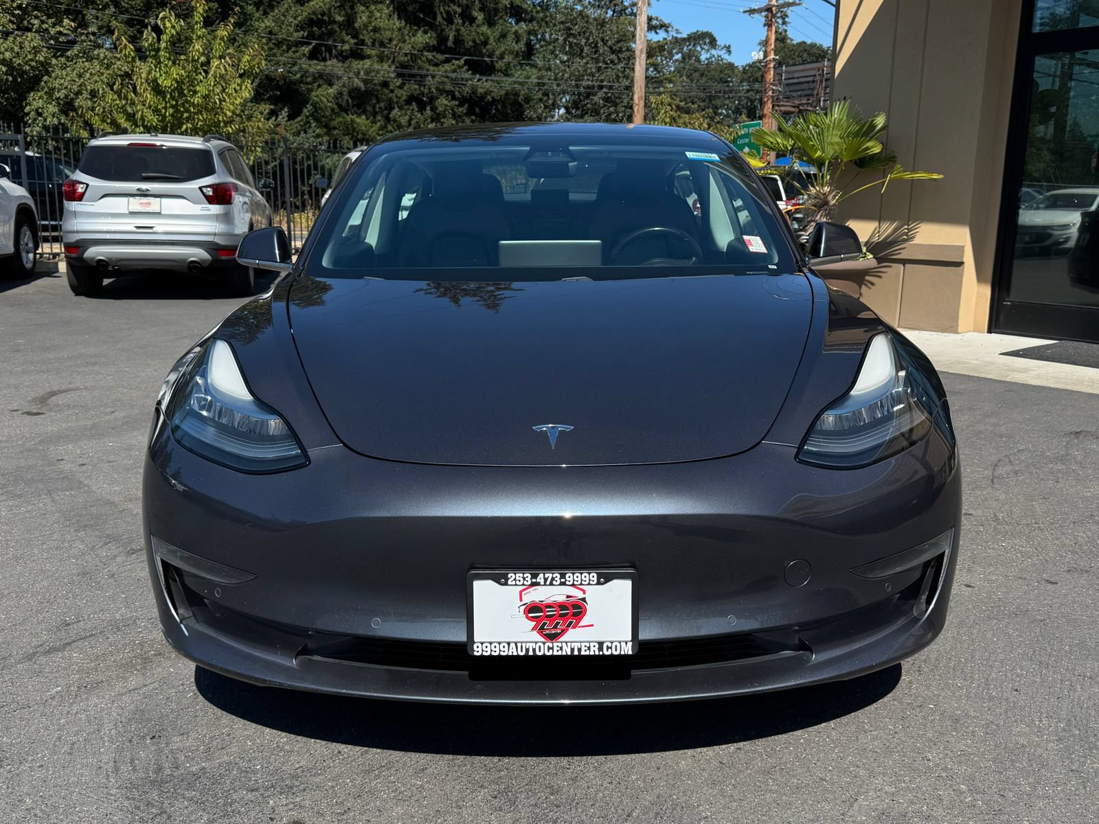 Used 2018 Tesla Model 3 Long Range RWD image 2