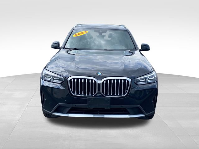 Used 2023 BMW X3 xDrive30i AWD/4WD image 2