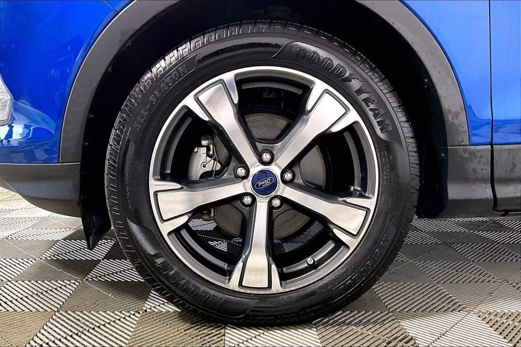 Used 2018 Ford Escape SEL image 8