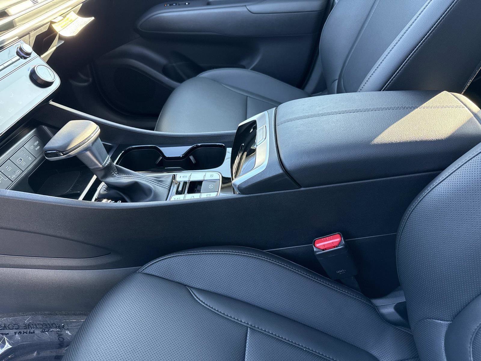 Used 2025 Hyundai Tucson SEL image 15