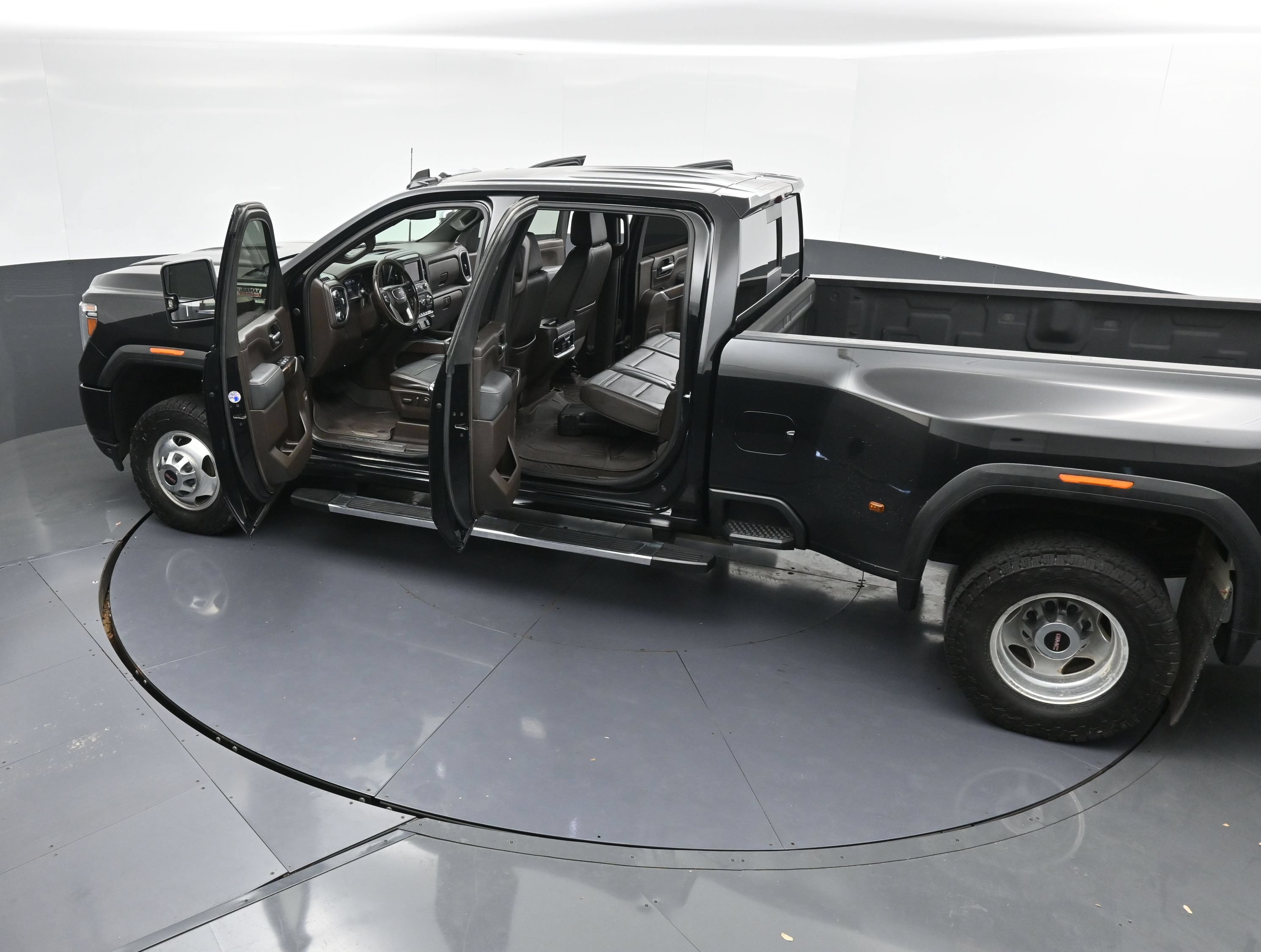 Used 2021 GMC Sierra 3500 Denali AWD/4WD image 45