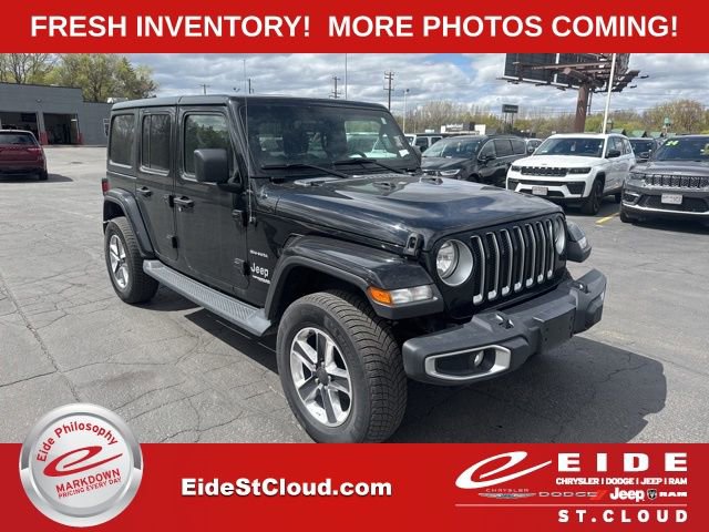 Used 2019 Jeep Wrangler Unlimited Sahara AWD/4WD image 1