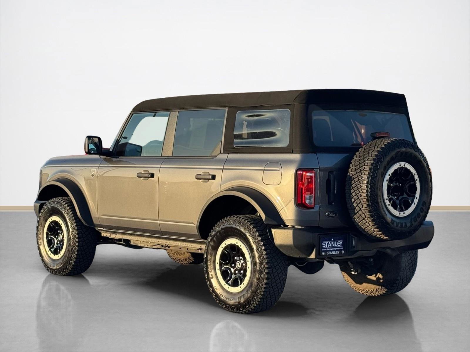 Used 2023 Ford Bronco Big Bend w/ Sasquatch Package image 5