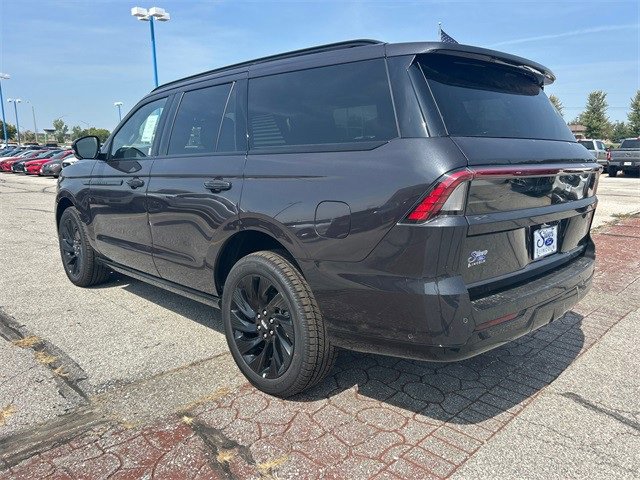 New 2025 Lincoln Navigator Reserve w/ Jet Appearance Package image 7