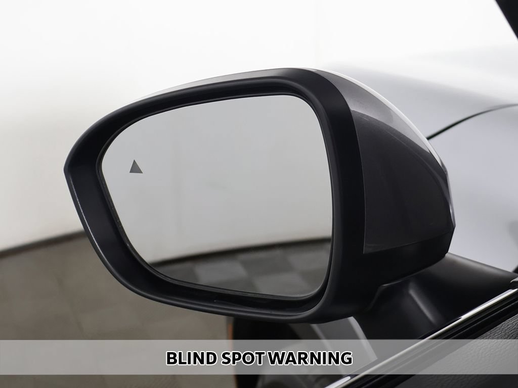 Used 2024 Mitsubishi Outlander SE AWD/4WD image 6