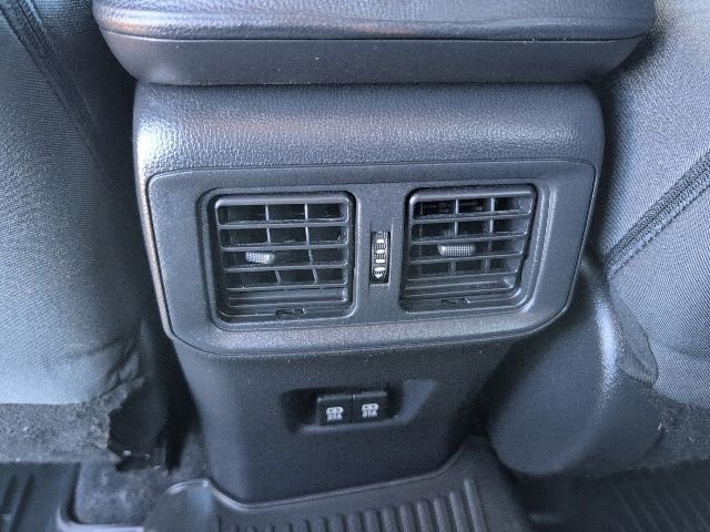 Used 2021 Toyota RAV4 XLE image 6