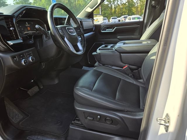 Used 2025 GMC Sierra 1500 SLT AWD/4WD image 10