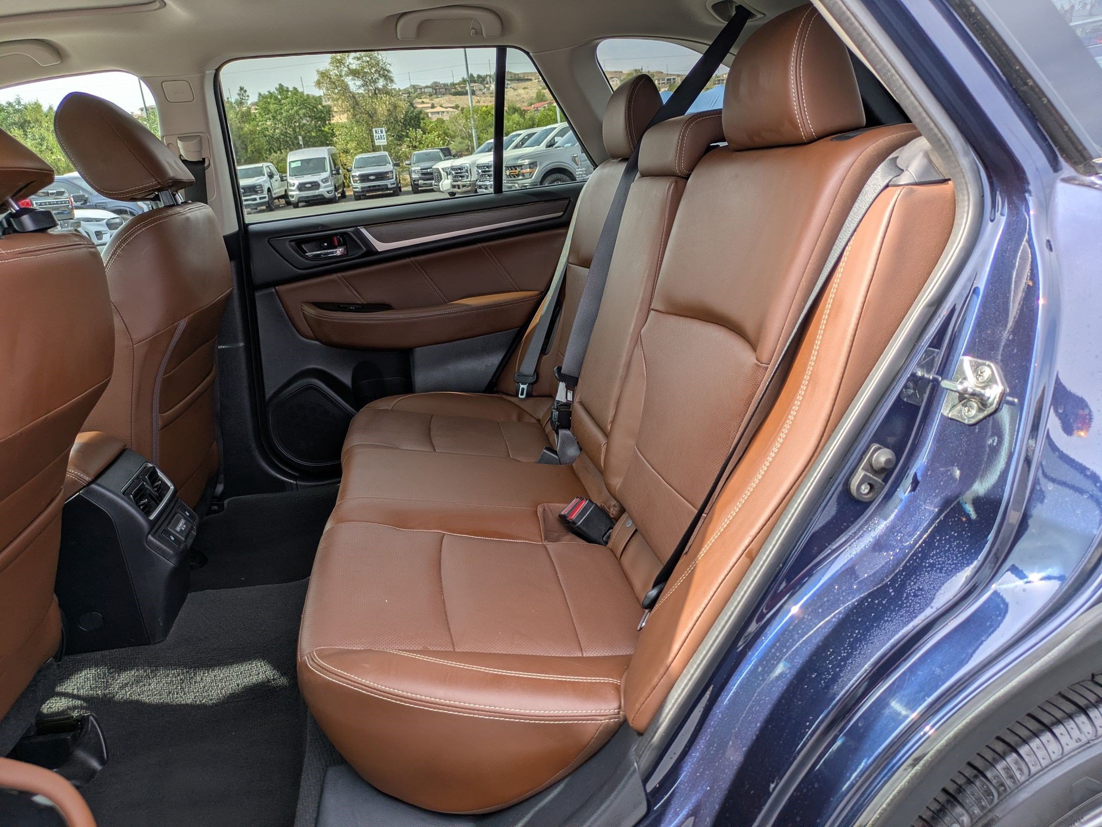 Used 2018 Subaru Outback 2.5i Touring AWD/4WD image 28
