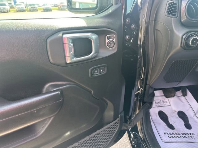Used 2021 Jeep Wrangler Unlimited Sport AWD/4WD image 31