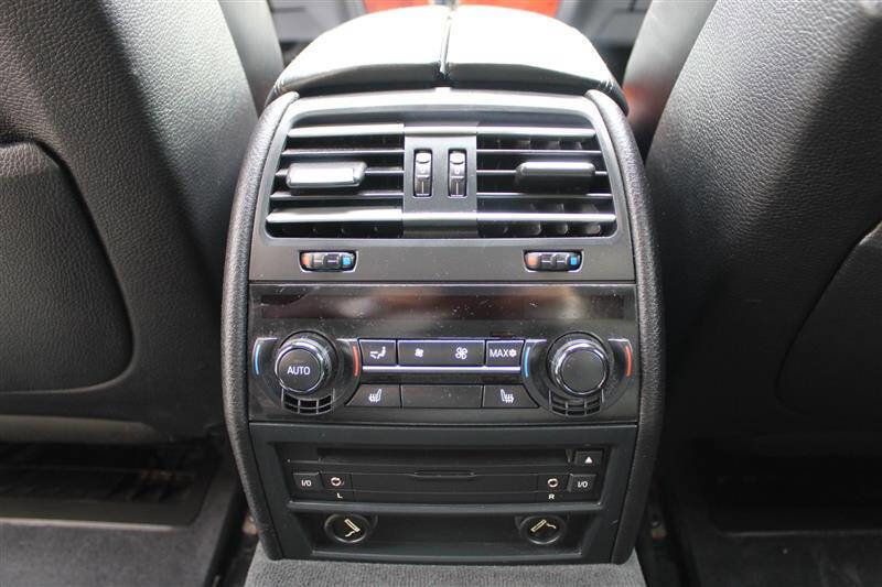 Used 2012 BMW ALPINA B7 xDrive LWB image 30