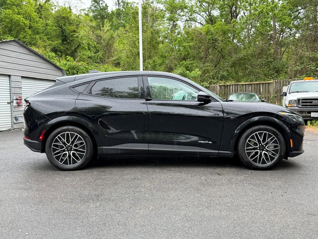 Certified 2025 Ford Mustang Mach-E Premium AWD/4WD image 8