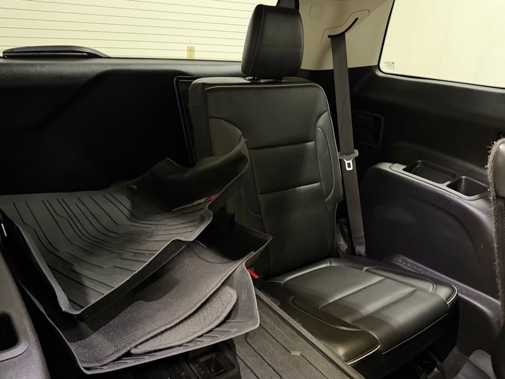 Used 2021 GMC Acadia Denali w/ Denali Technology Package image 28