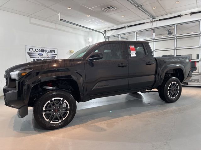 New 2025 Toyota Tacoma TRD Sport image 4