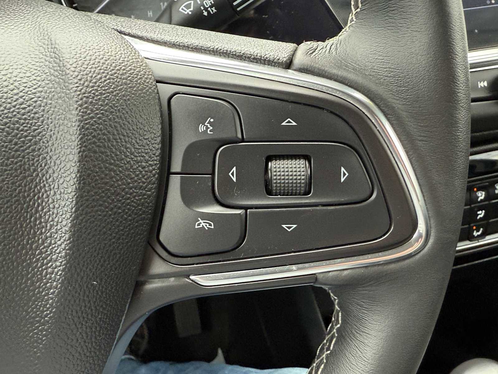 Used 2023 Buick Encore GX Preferred image 43