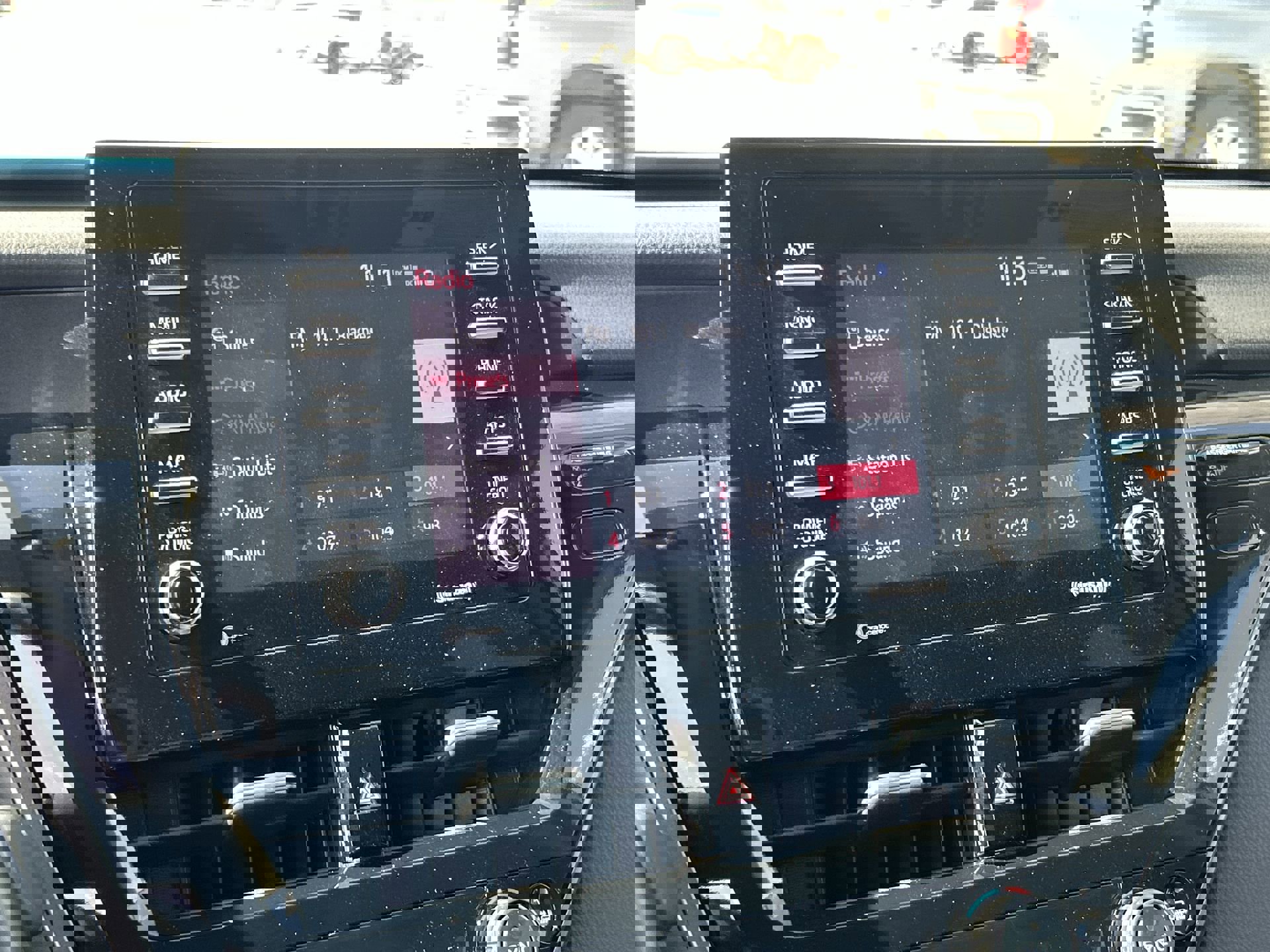 Used 2024 Toyota Camry SE image 12