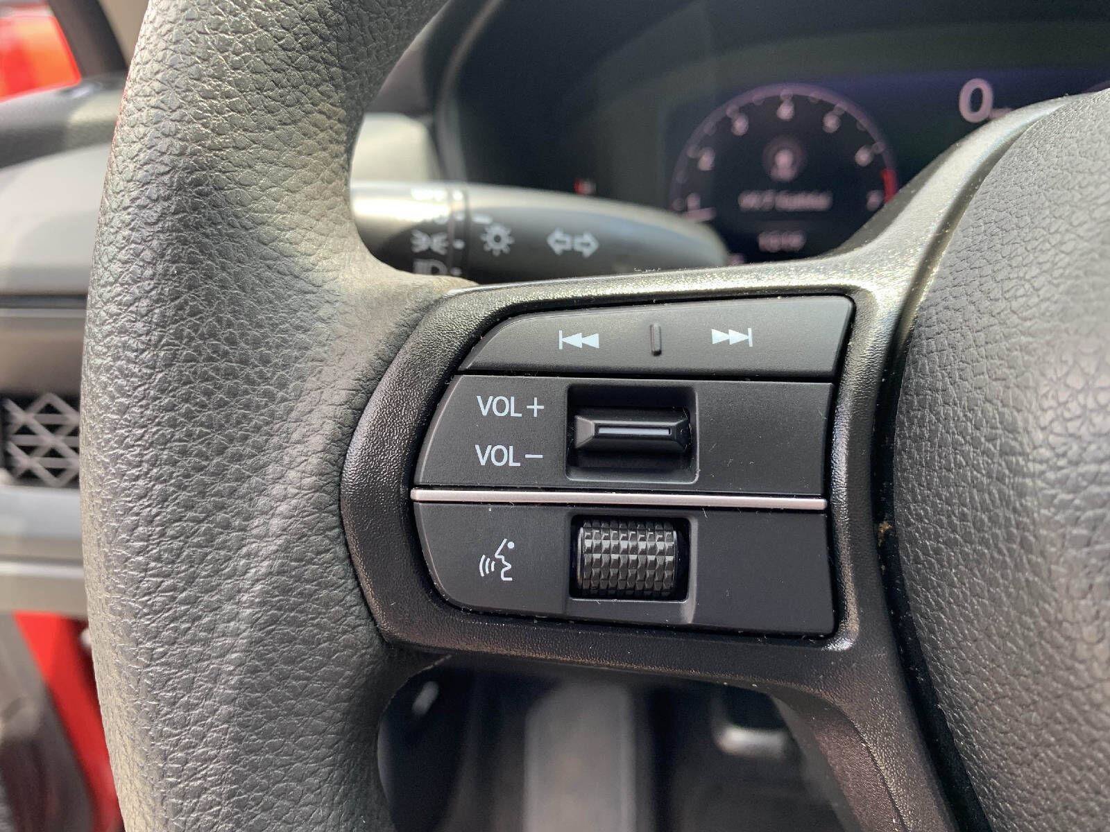 Certified 2023 Honda Accord EX image 15