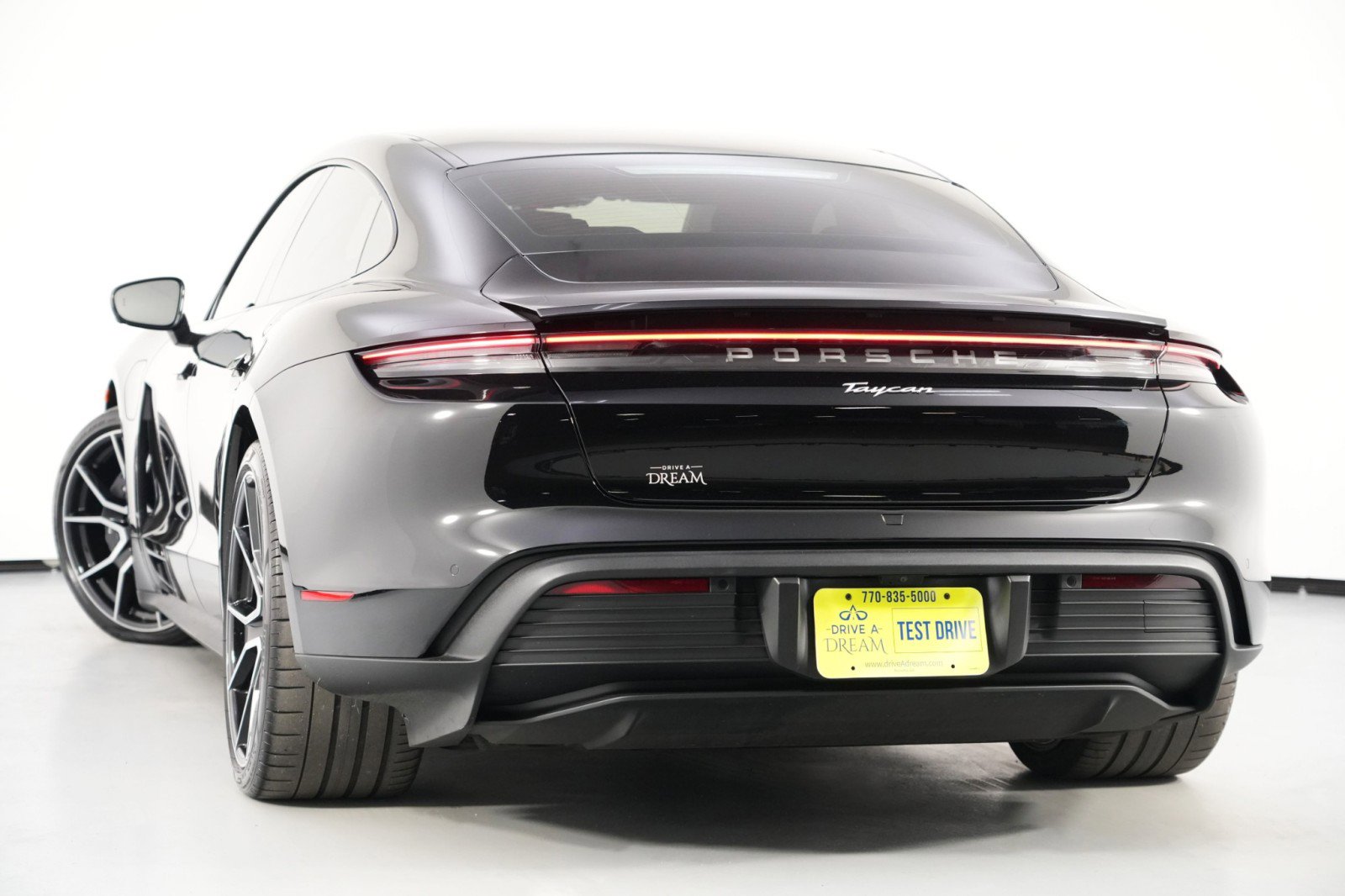 Used 2023 Porsche Taycan w/ Premium Package image 6