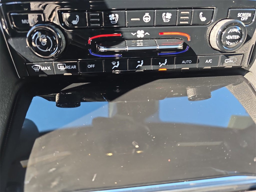 New 2025 Jeep Grand Cherokee L Limited image 22