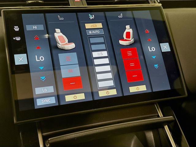 Used 2026 Land Rover Range Rover Velar Dynamic SE image 23