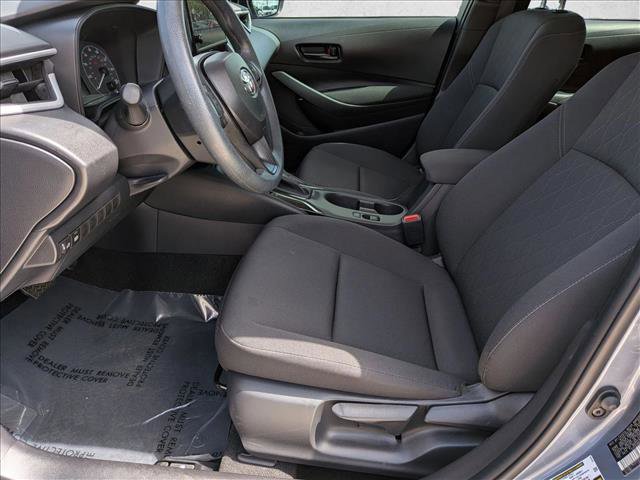 Used 2025 Toyota Corolla LE FWD image 15
