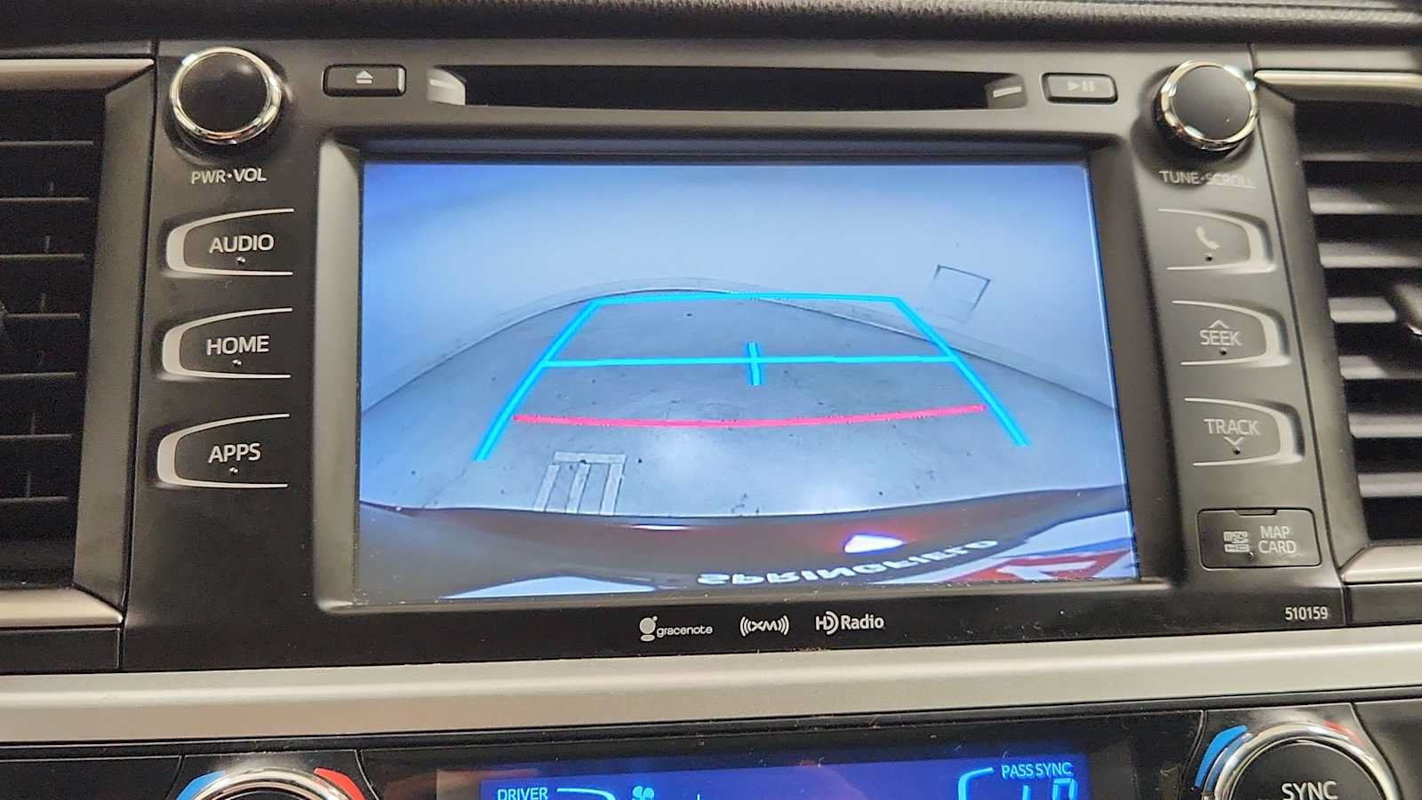 Used 2016 Toyota Highlander XLE AWD/4WD image 19
