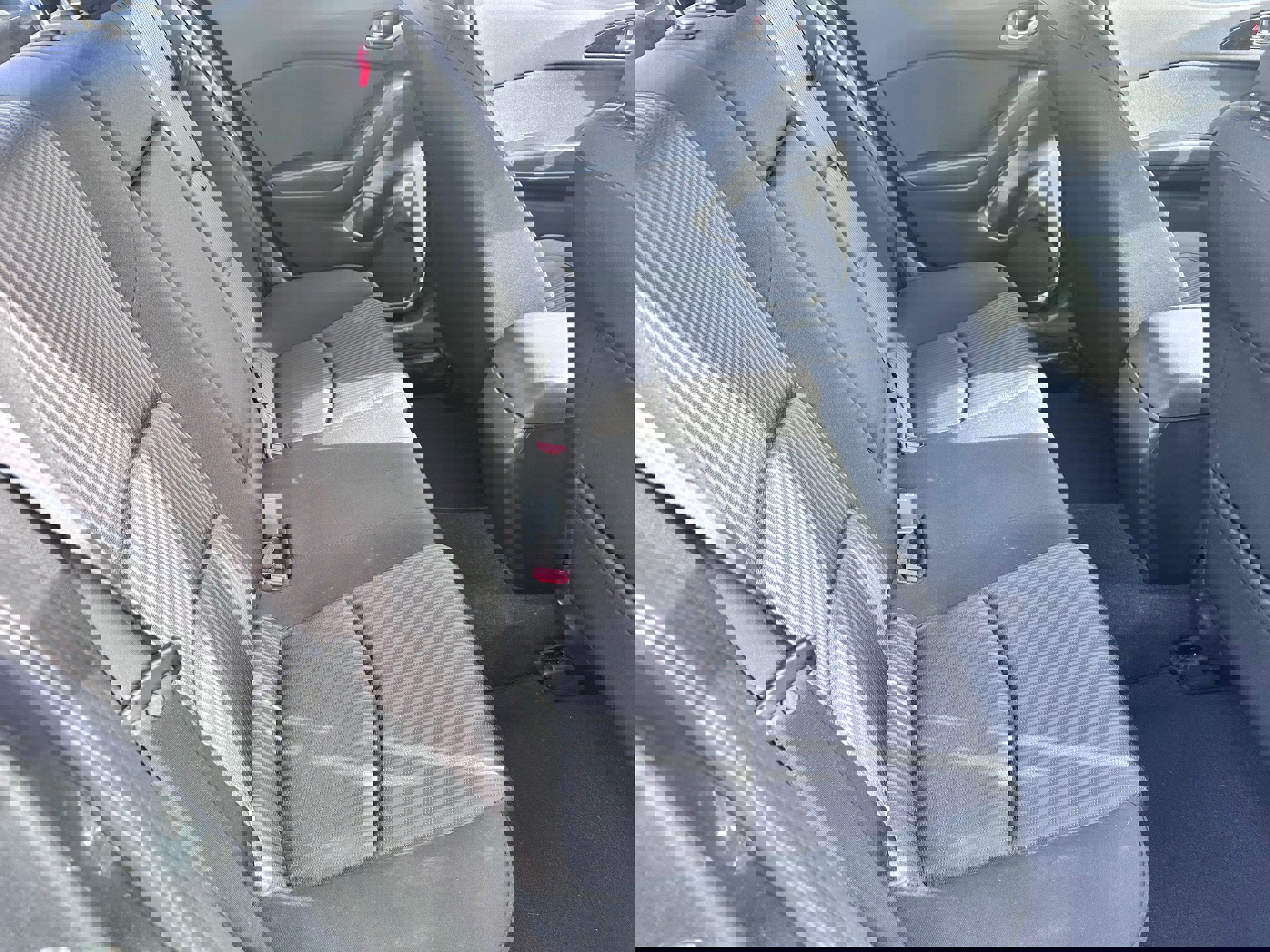 Used 2015 MAZDA MAZDA3 i Touring image 8