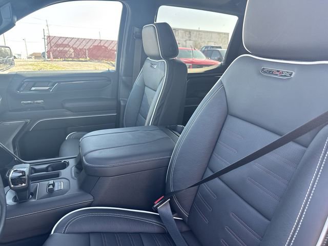 New 2026 GMC Sierra 1500 AT4X w/ LPO, Black Badging Package AWD/4WD image 11