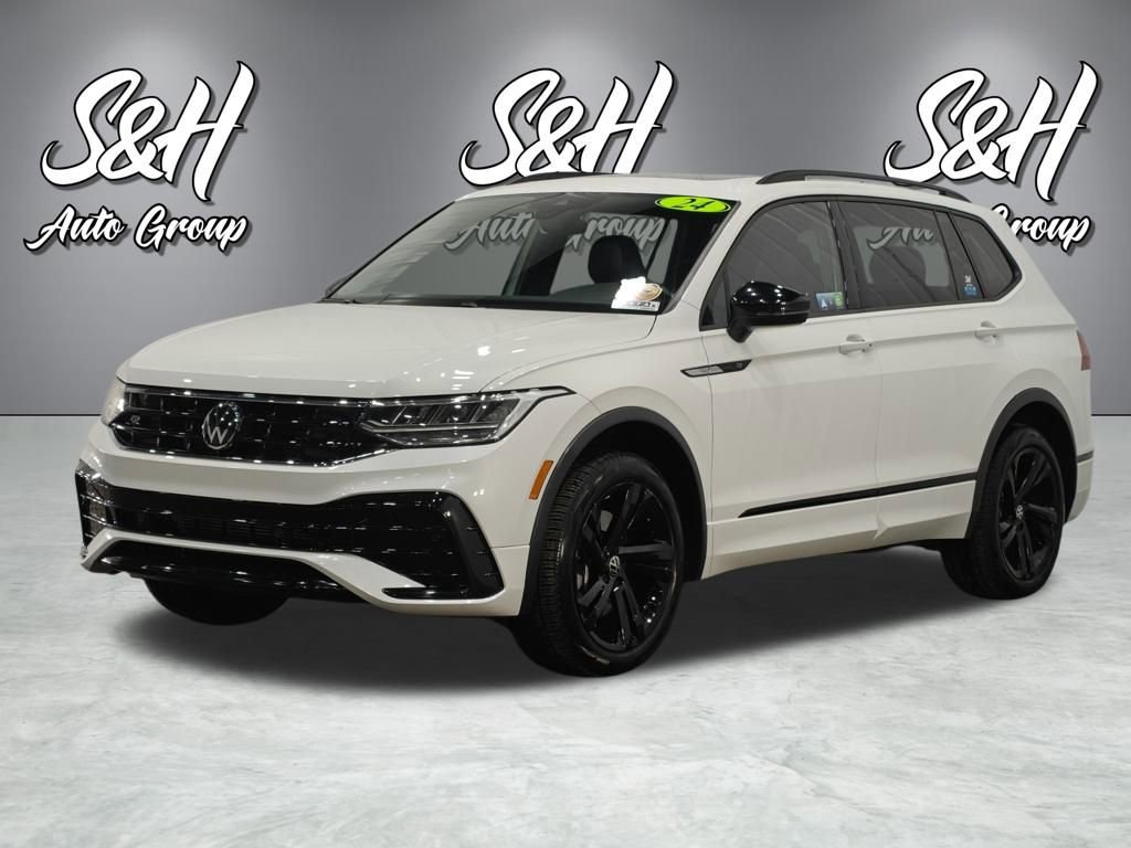 Used 2024 Volkswagen Tiguan SE R-Line image 19