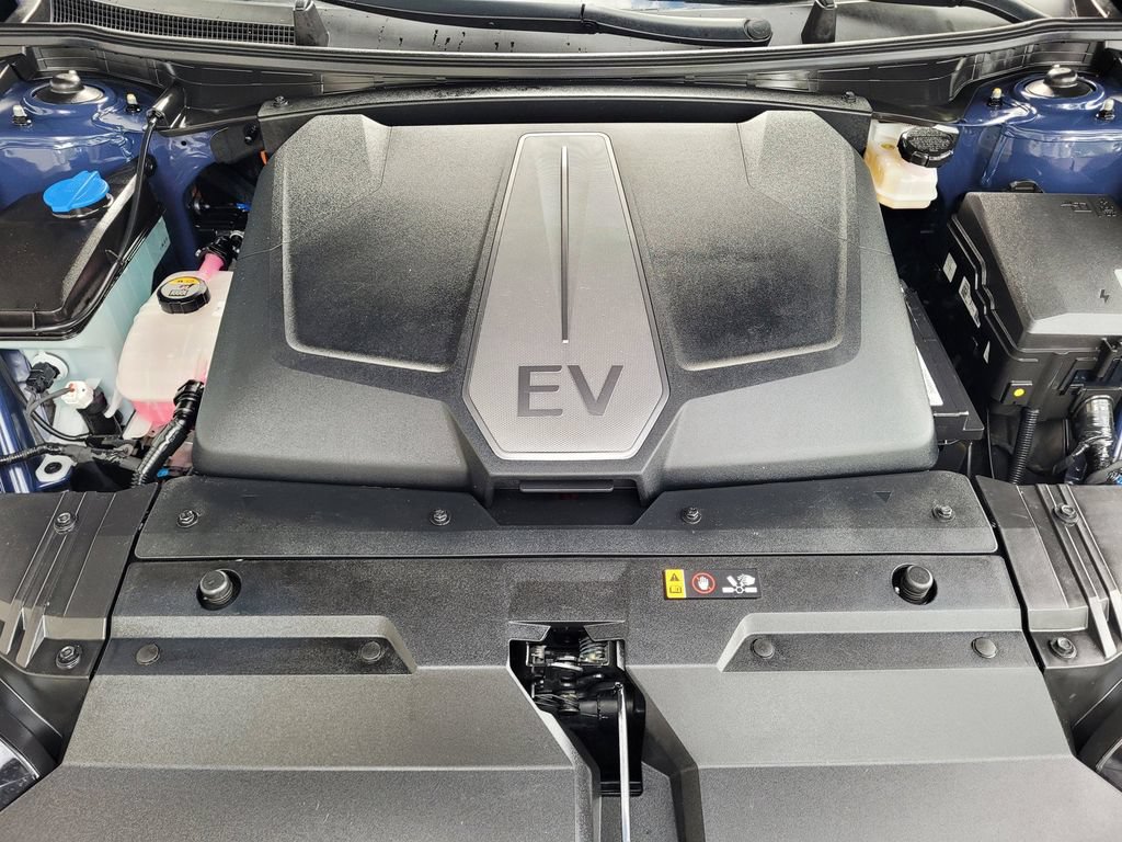 Used 2024 Kia EV6 Wind w/ Wind Technology Package RWD image 25
