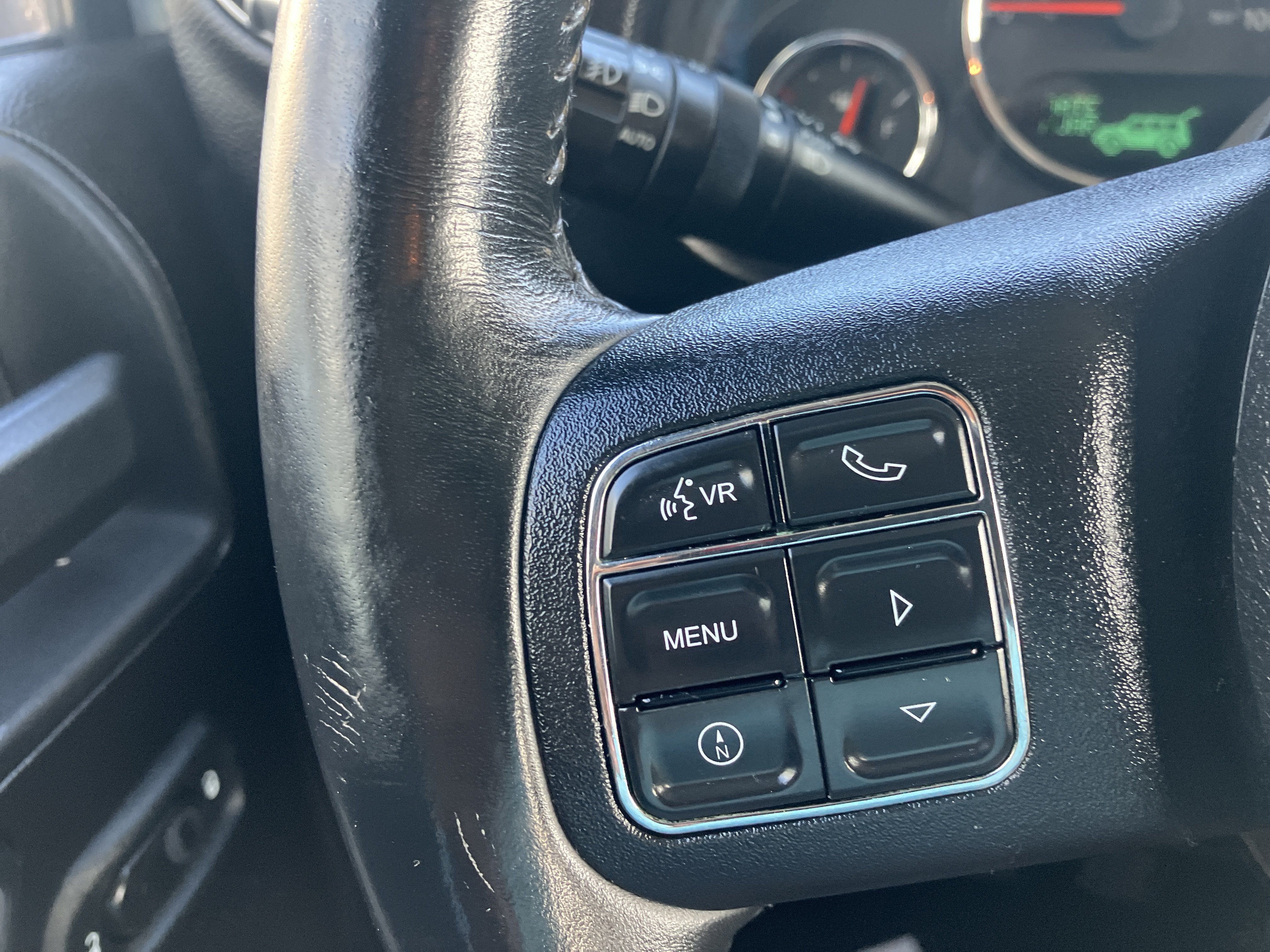 Used 2013 Jeep Wrangler Rubicon w/ Dual Top Group AWD/4WD image 17