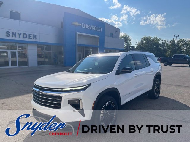 New 2027 Chevrolet Traverse LT w/ Sun and Wheel Package
