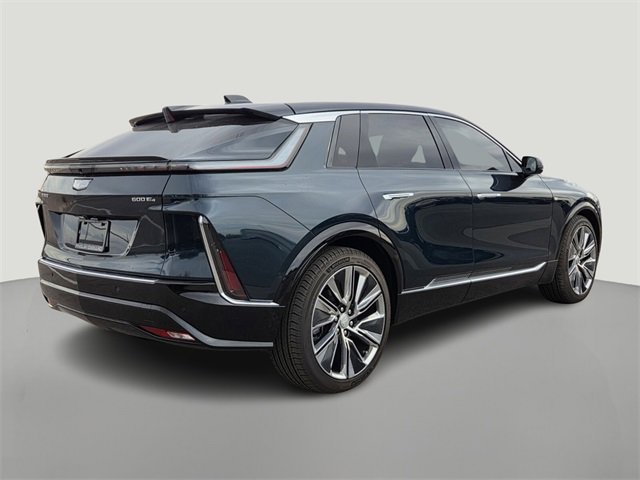 New 2025 Cadillac Lyriq Luxury image 5