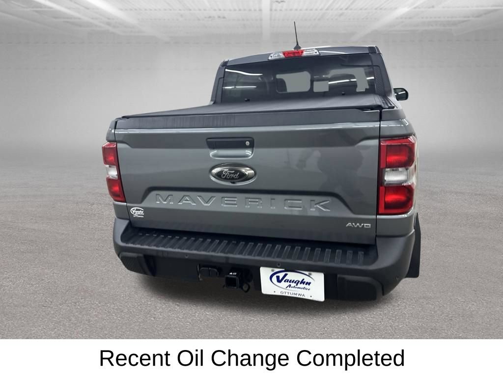 Used 2024 Ford Maverick Lariat w/ Black Appearance Package AWD/4WD image 12