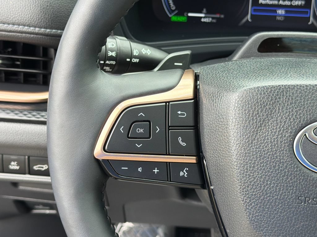 Used 2025 Toyota Grand Highlander AWD Hybrid image 28