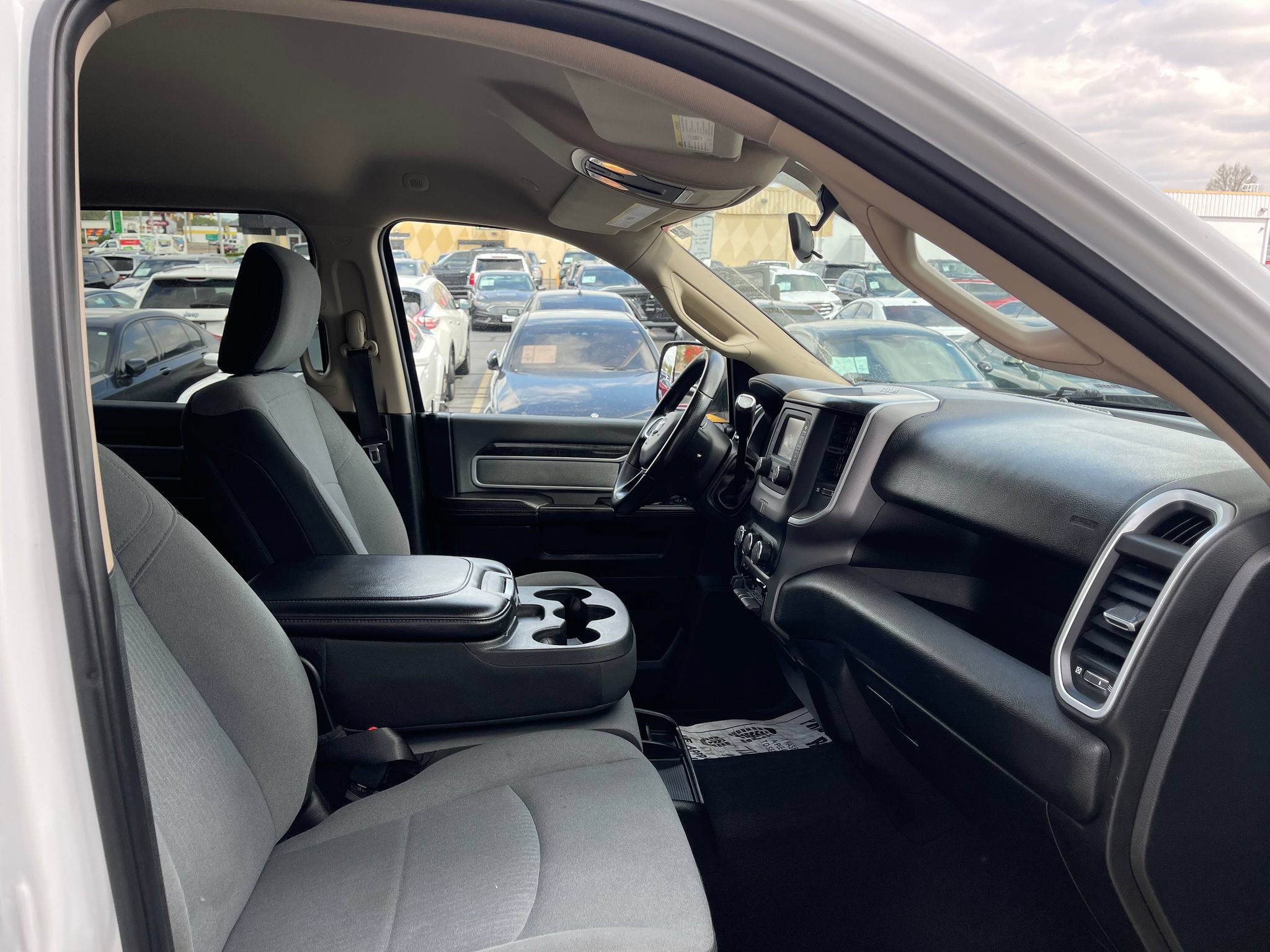 Used 2020 RAM 2500 Big Horn AWD/4WD image 29