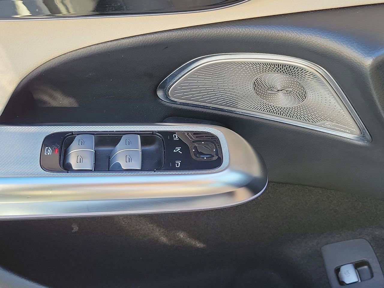 Certified 2024 Mercedes-Benz E 350 4MATIC Sedan image 28