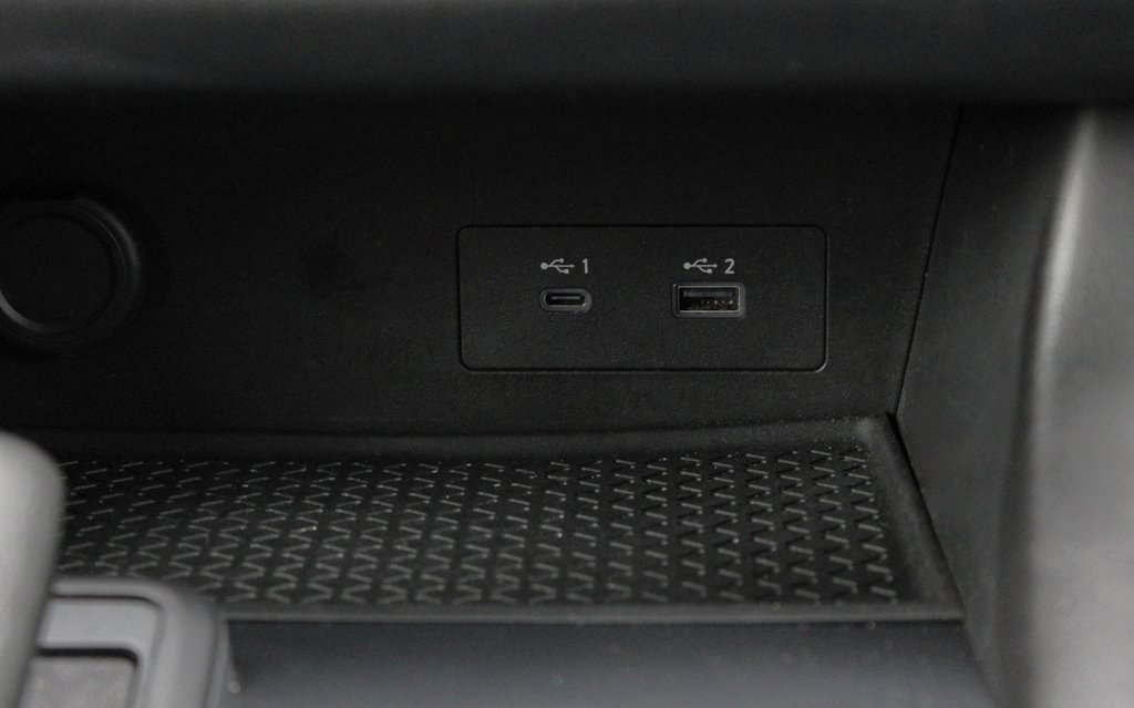 Certified 2024 Nissan Pathfinder S image 36