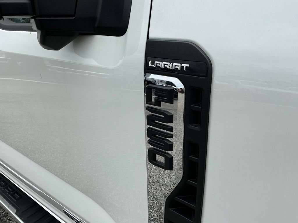 New 2026 Ford F250 Lariat RWD image 16