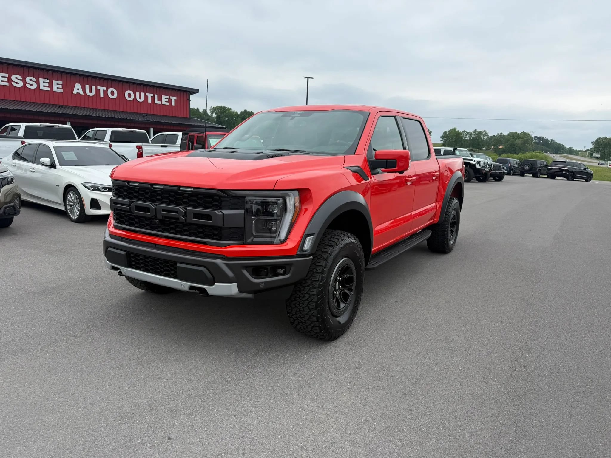 Used 2022 Ford F150 Raptor w/ Equipment Group 801A High AWD/4WD image 2