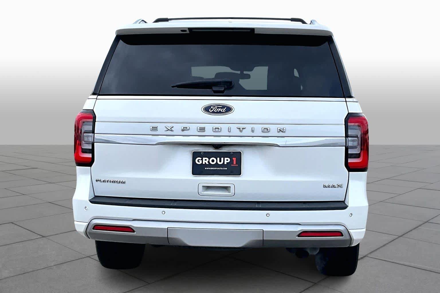 Used 2023 Ford Expedition Max Platinum RWD image 6