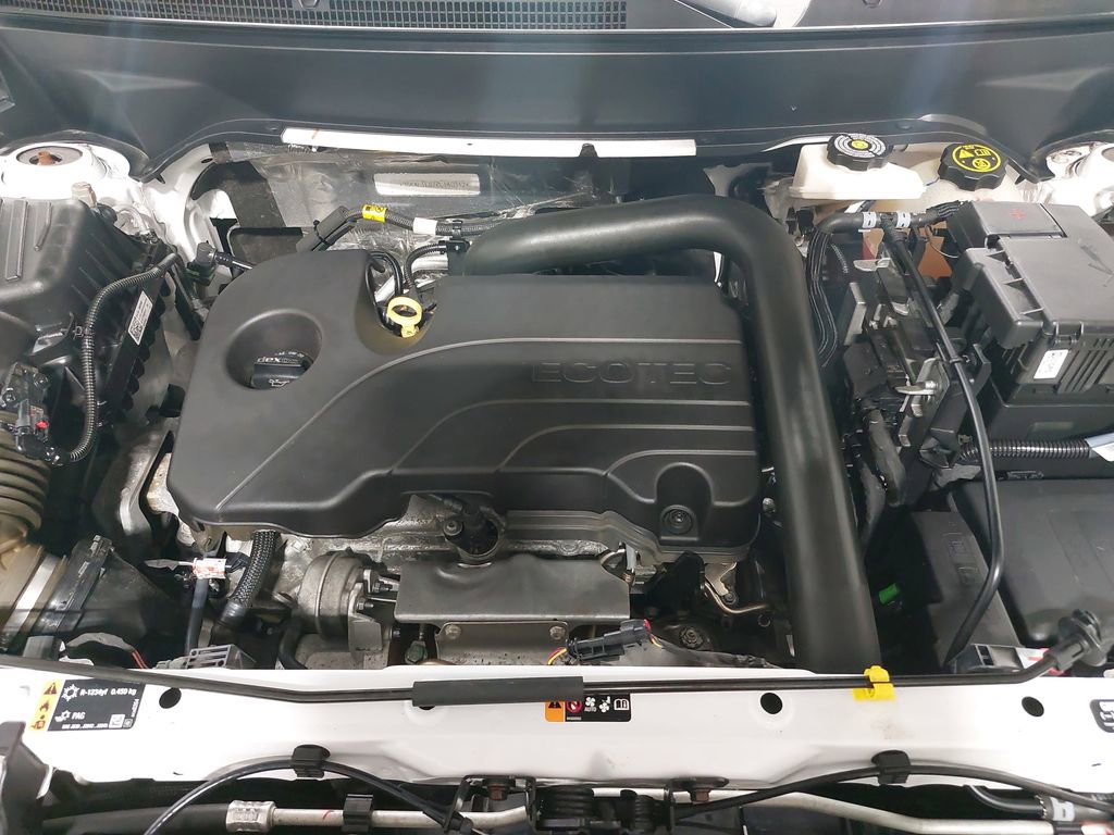 Used 2023 GMC Terrain SLE w/ Driver Convenience Package image 30