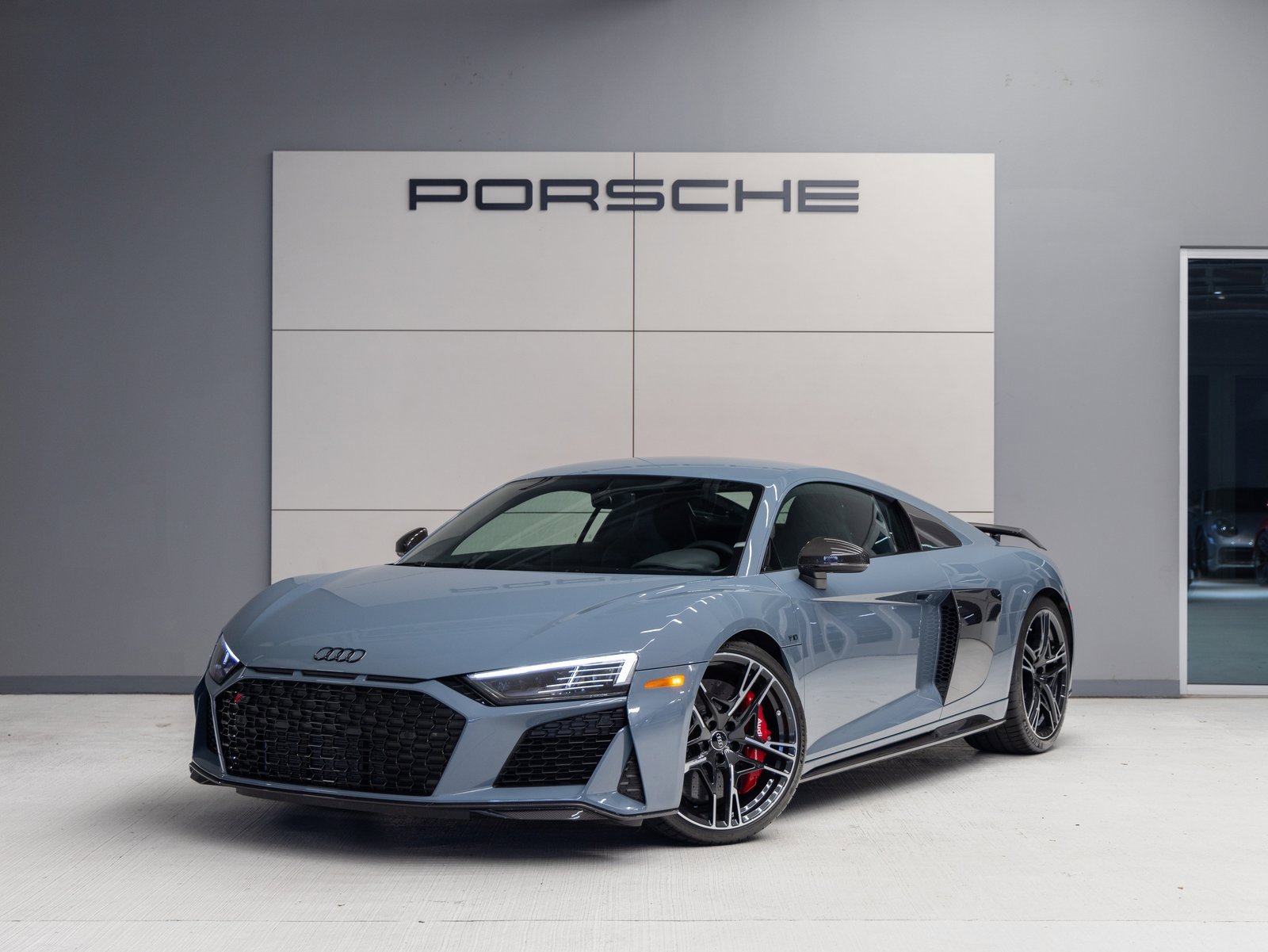 Used 2020 Audi R8 V10 performance image 1