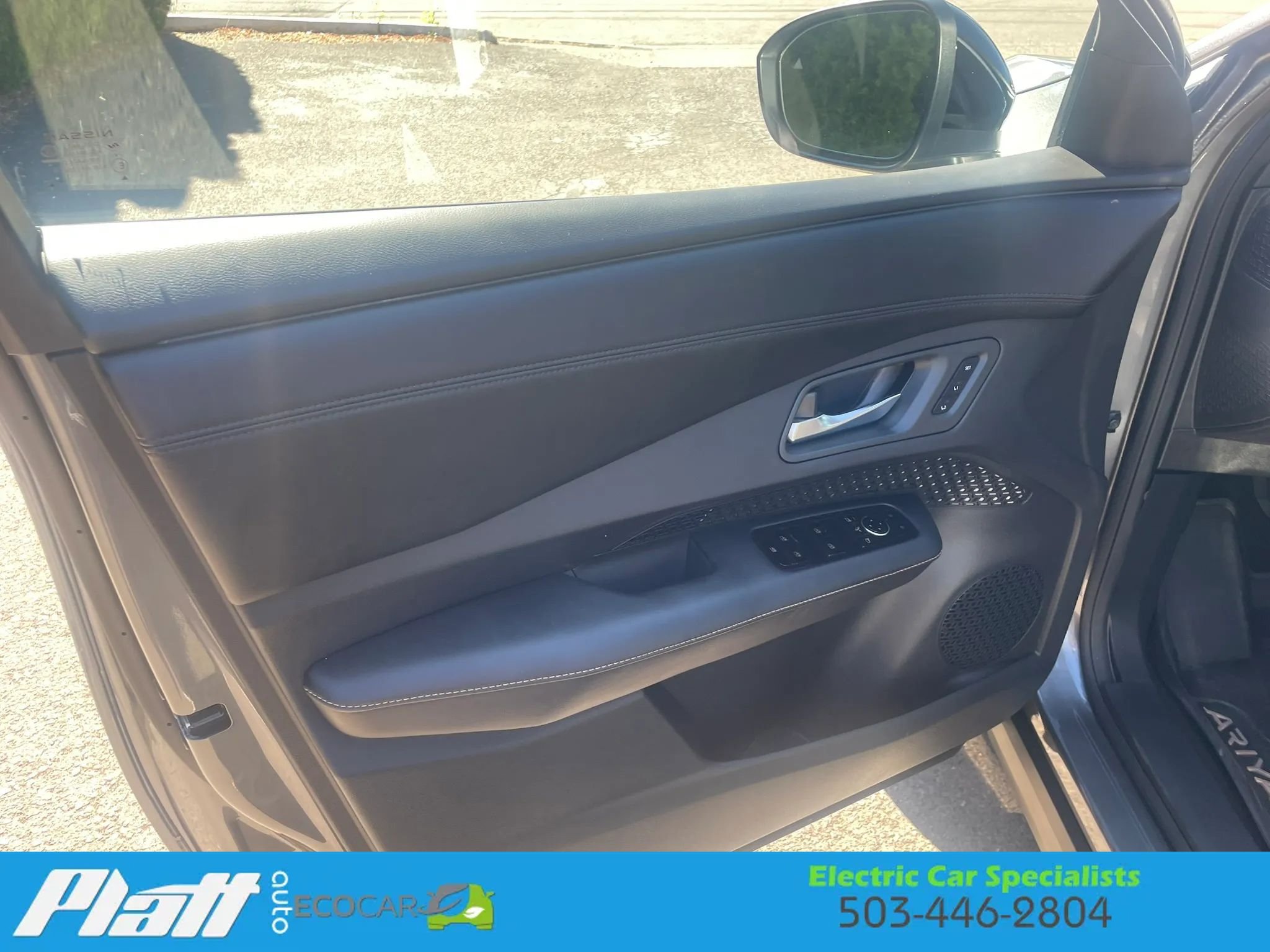 Used 2023 Nissan Ariya AWD image 21