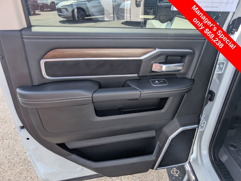 Used 2024 RAM 3500 Laramie w/ Towing Technology Group AWD/4WD image 11